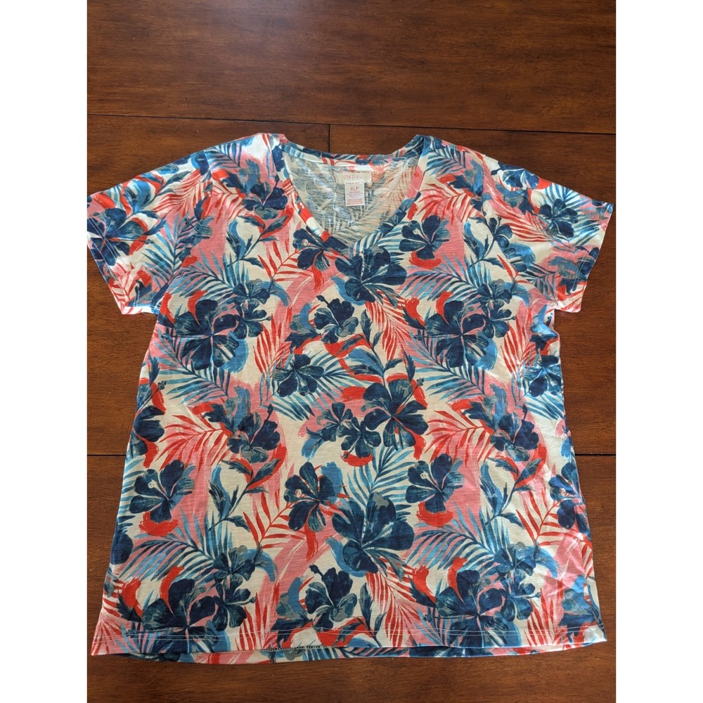 NWT Stella Parker Scoop Neck Red White Blue Hibiscus Palm Floral T Shirt PXL
